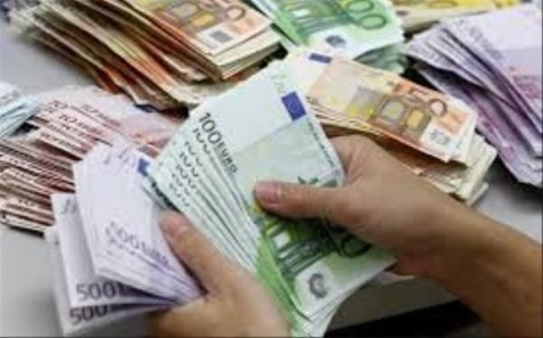 دستمزد کارگران مطابق با تورم نیست دستمزد کارگران مطابق با تورم نیست