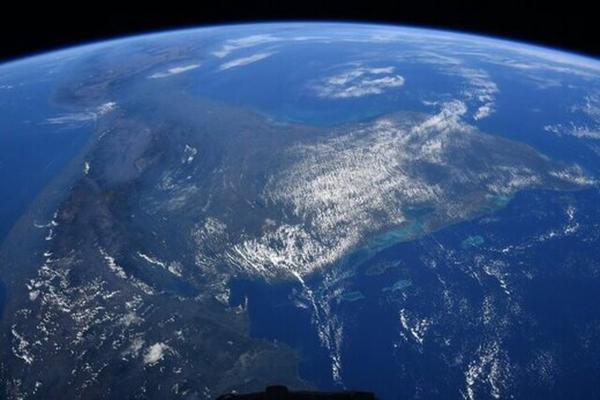 دور جهان در 90 دقیقه از منظر ایستگاه فضایی
